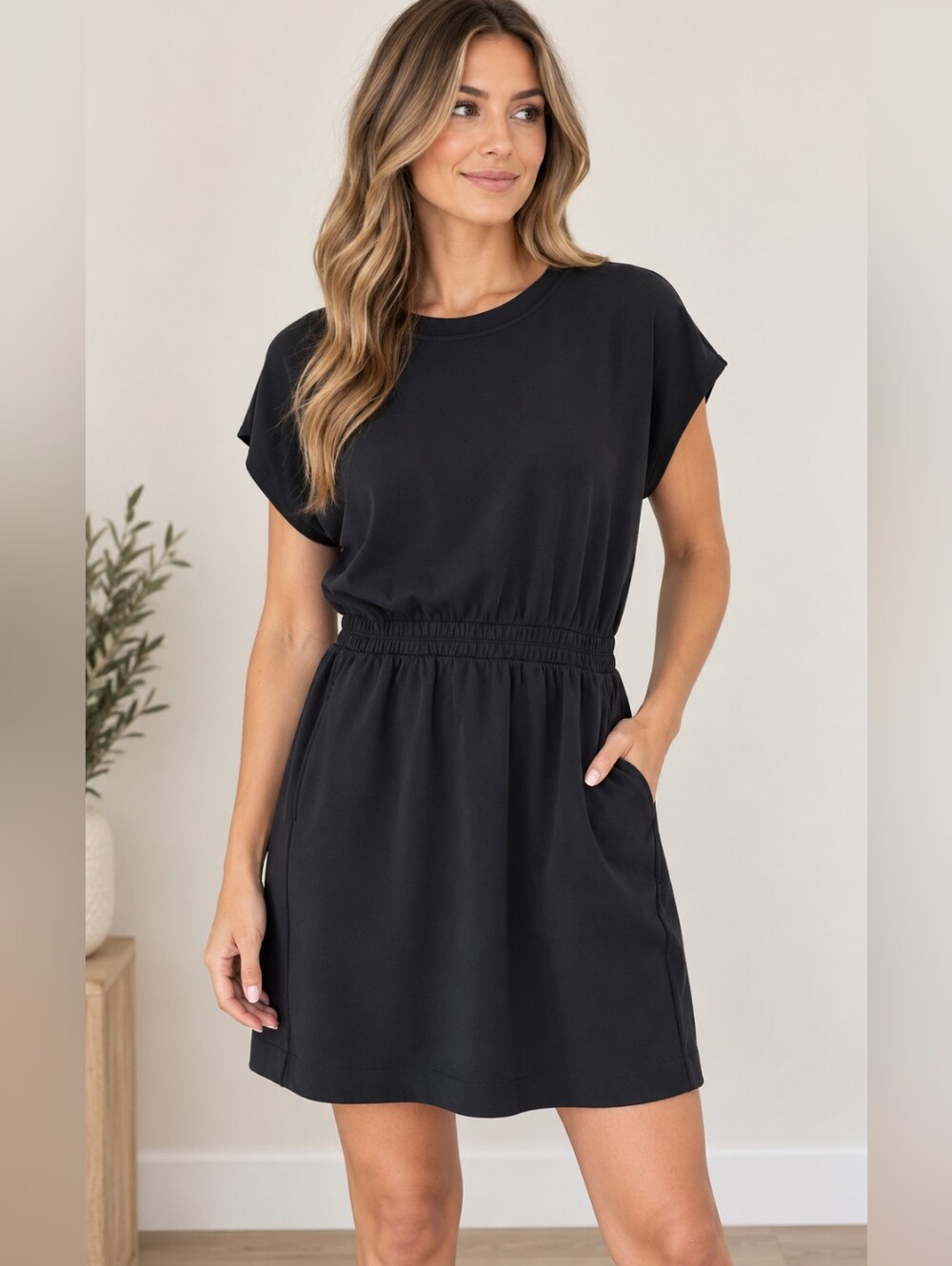 SPANX Black Elastic-Waist Short Dress with Pockets